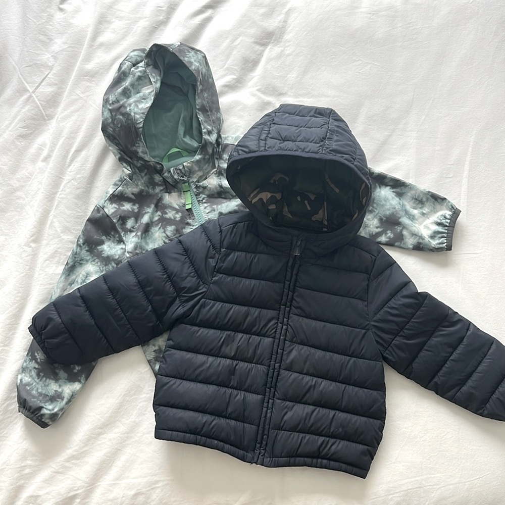 Old Navy and Cat & Jack Rain Jackets Puffer Jacket 3T bundle